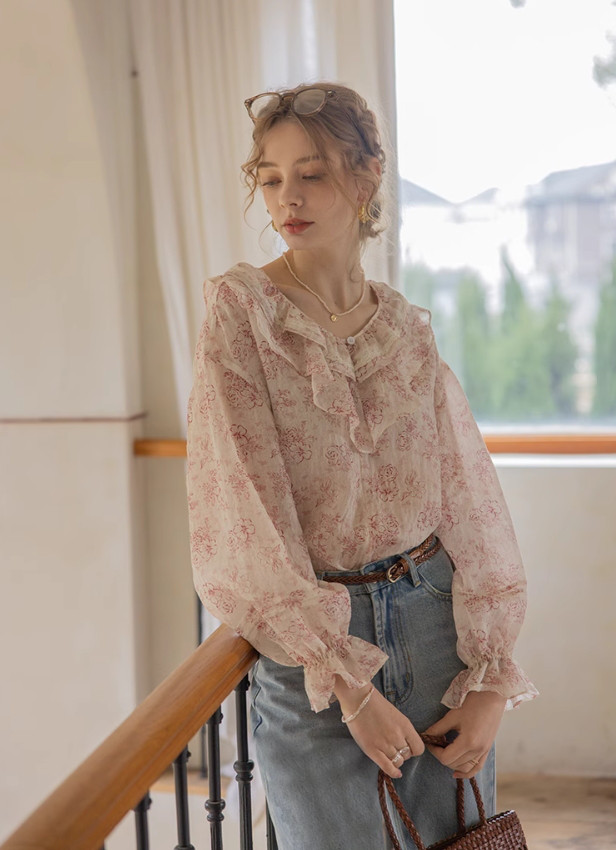 フリル襟　花柄ブラウス　長袖ブラウス