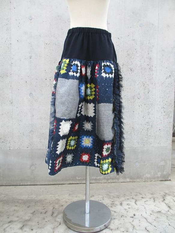 イタリア製　ルイジ　ベルガ　シルク絹１００％手編みモチーフプリント柄　フリンジケミカルレース　チュールフリル　スカート 10枚目の画像
