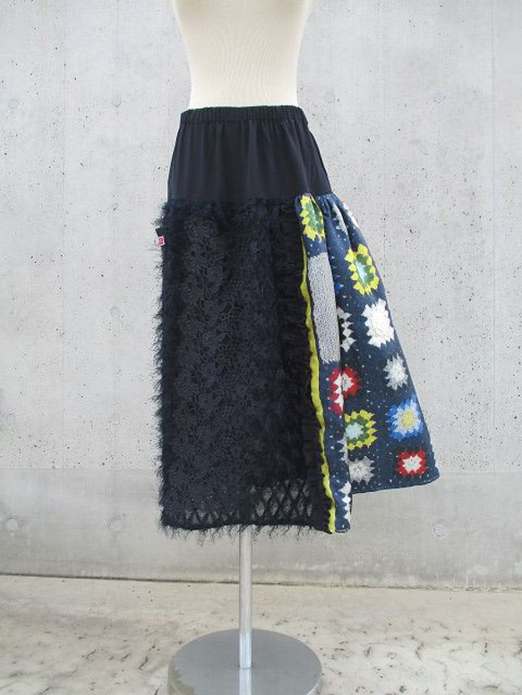 イタリア製　ルイジ　ベルガ　シルク絹１００％手編みモチーフプリント柄　フリンジケミカルレース　チュールフリル　スカート 11枚目の画像