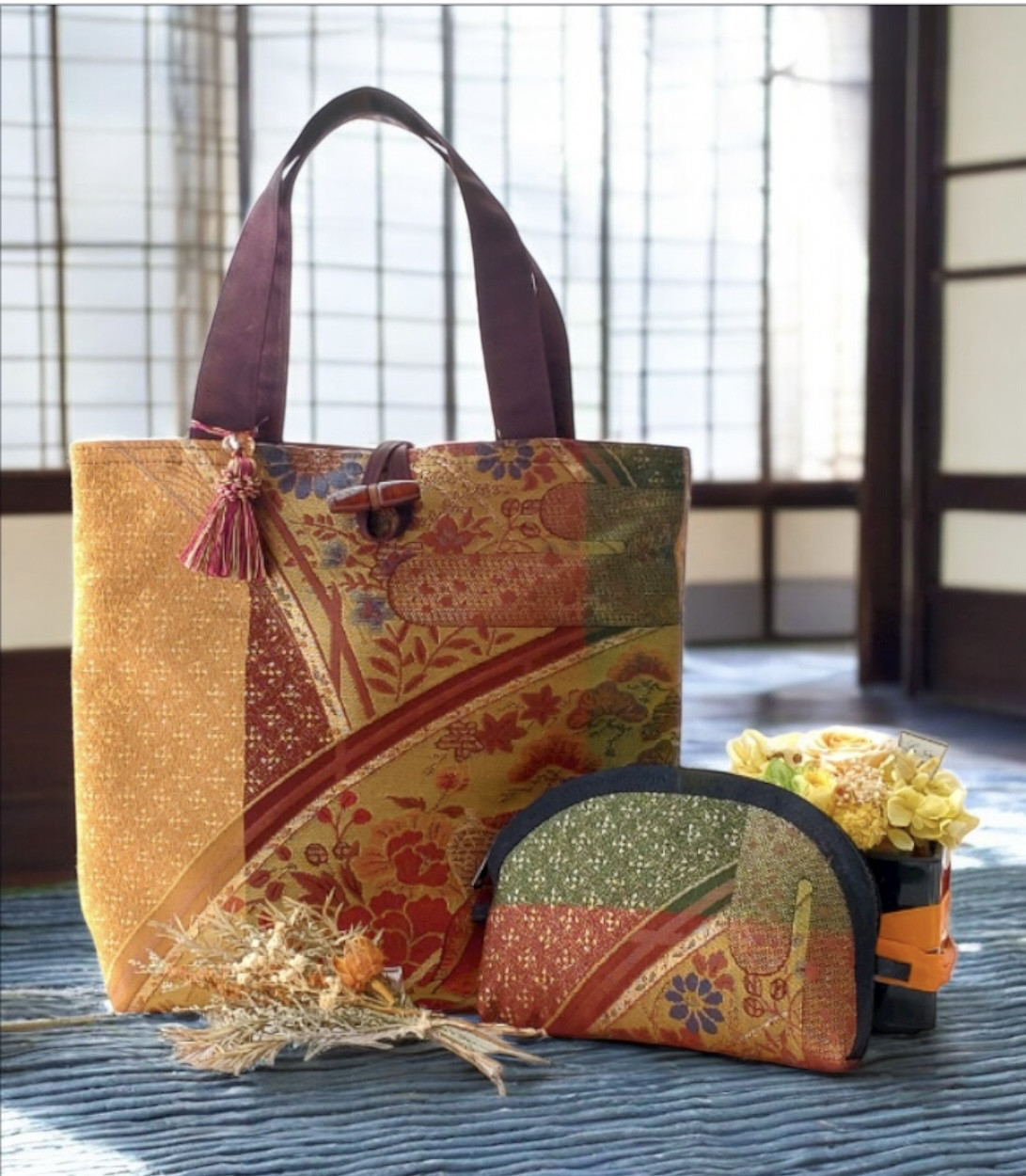 着物正絹帯リメイクハンドバッグ&ポーチ　No.03　御所車・桔梗・松・牡丹柄・シルク・京都・豪華