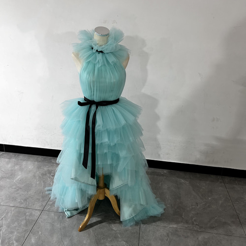 爽やかで優しいブルー,カラードレス 薄ピンク ソフトチュール 柔らかく  