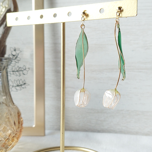 春のキャンバス ｰ Tulip】 ピアス/イヤリング アクセサリー