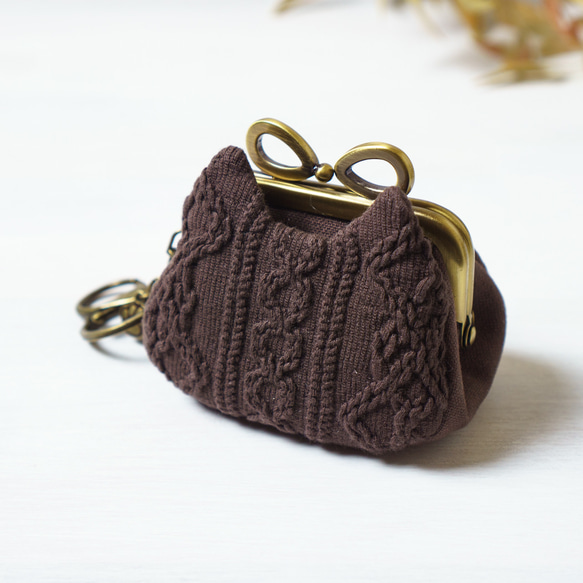 ミルクチョコ・アズネコ・ミニがま口ポーチ 1枚目の画像