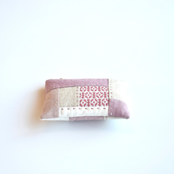 粉紅色 [Kogin 生魚片 x 拼布] 亞麻迷你小袋：非常適合存放配件盒。 第4張的照片