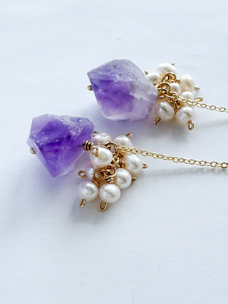 【129】アメジスト（紫水晶）＋水晶ピアス/イヤリング天然石ビーズ現品 129】アメジスト（紫水晶）＋水晶ピアス/イヤリング天然石ビーズ