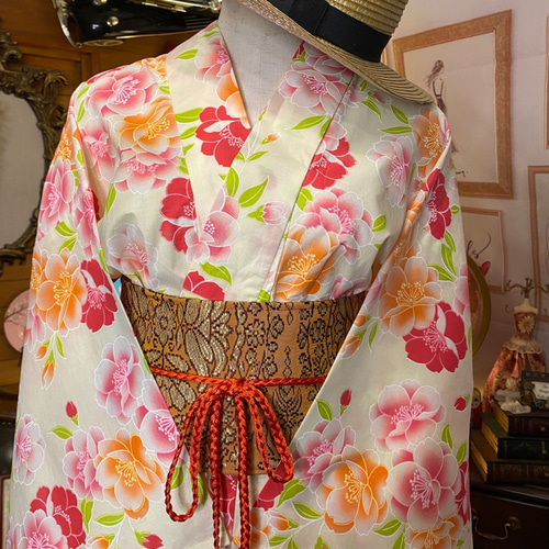 浴衣リメイク ワンピース 古布 マキシ丈 ハンドメイド 同布ベルト付き 浴衣リメイク ワンピース 古布 マキシ丈 ハンドメイド 同布