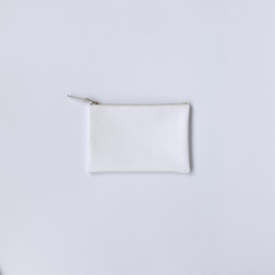 手に馴染むレザーポーチ　「Tha phae pouch (Mサイズ / white)」 2枚目の画像