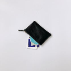 手に馴染むレザーポーチ　「Tha phae pouch (Sサイズ / black)」 1枚目の画像