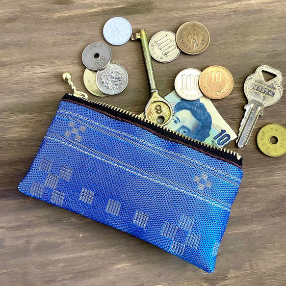 畳縁　硬幣錢包　名片夾　日式　沖繩的傳統圖案　沖繩　藍色的 第1張的照片