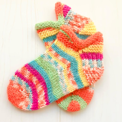 【ベビーソックス】カラフルで可愛い手編み靴下・11〜12cm 2枚目の画像