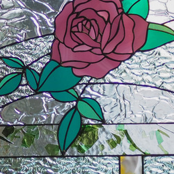 「ローズピンクのバラ」ステンドグラス・バラ・アンティークガラス・パネル 5枚目の画像