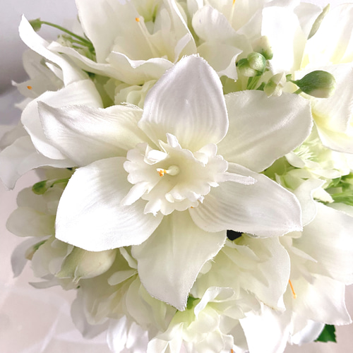 ユーチャリスブーケ&ブートニア ラウンドブーケ アーティフィシャル