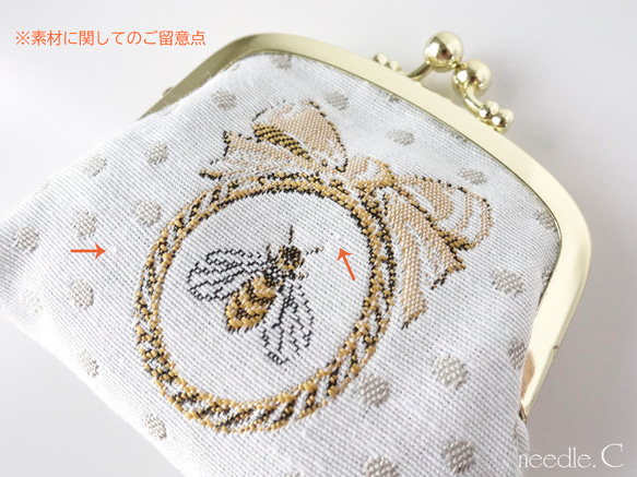 【再販新バージョン】蜂柄が可愛い　がま口ミニポーチ　アクセサリー入れ　コインケース　フランス製生地　ヴィンテージ風 7枚目の画像