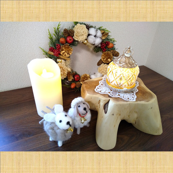 クルミ】丸太ディスプレイ◇一点物 丸太 アクセサリー置き 花台 店舗