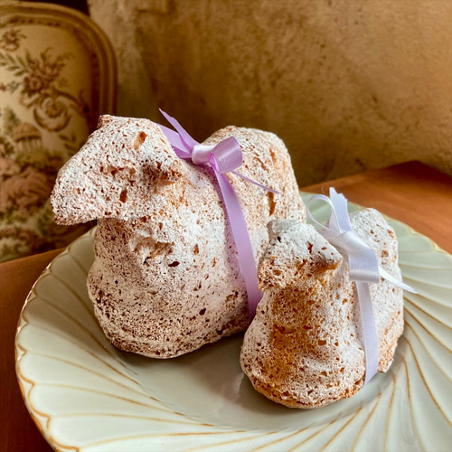 【新品未使用】アニョーパスカル 14cm羊焼き型 陶器製 イースター 新品未使用】アニョーパスカル 14cm羊焼き型 陶器製 イースター 新品未