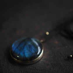 labradorite brass necklace (rougetsu) 8枚目の画像