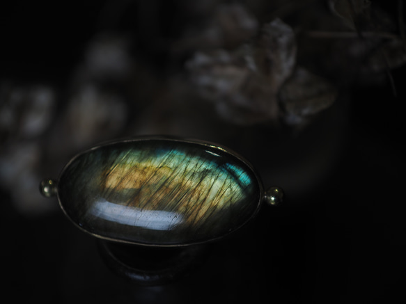 labradorite brass bangle (harusame) 1枚目の画像