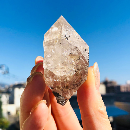 ハーキマーダイヤモンド原石 325g 虹入り ◇虹入り◇ハーキマーダイヤモンド原石｜マライカ公式通販