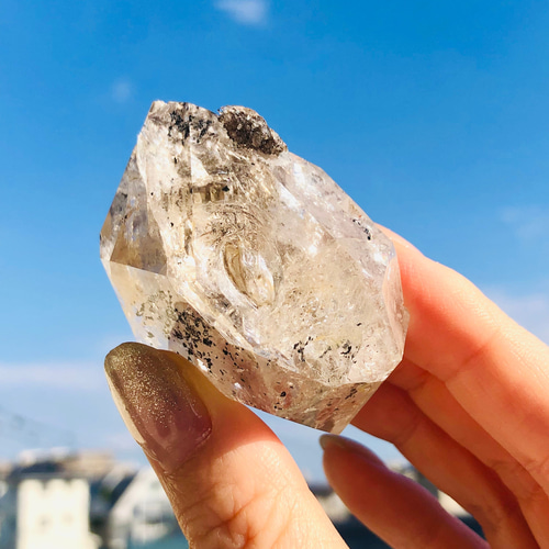 大粒！虹入りハーキマーダイヤモンド原石 天然石 虹色の星 通販