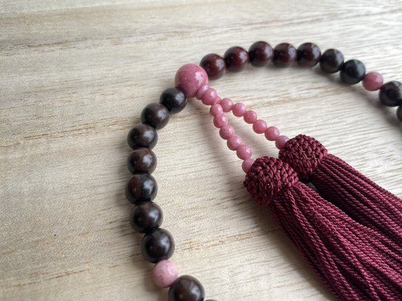 全宗派共通 片手念珠 女性用 紫檀 数珠 ローズウッド 2枚目の画像