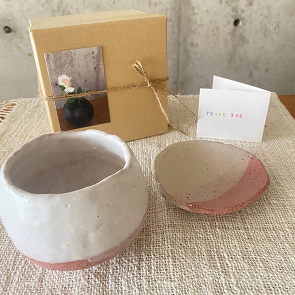 桜色x白　陶器の茶碗と小皿セット*** 「母の日xギフトセット」 5枚目の画像