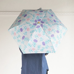 竹ハンドル UVカット折りたたみ傘 flower 紫外線99.9%カット 164009 010 晴雨兼用 花柄 日傘 15枚目の画像