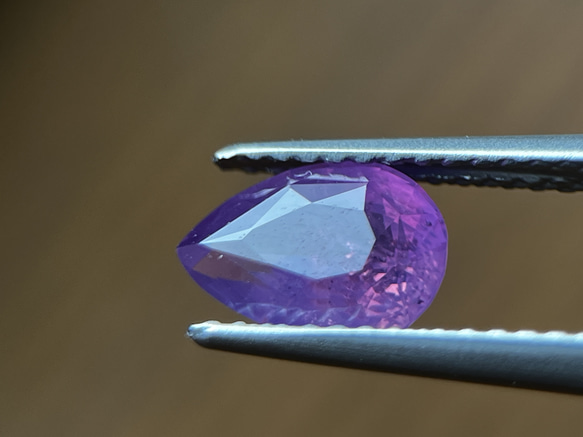 非加熱天然パープルサファイアルース 1.30ct  Natural unheated purple Sapphire 6枚目の画像