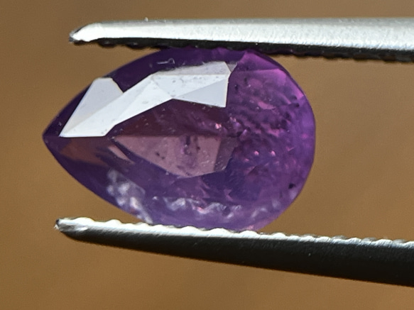 非加熱天然パープルサファイアルース 1.30ct  Natural unheated purple Sapphire 2枚目の画像