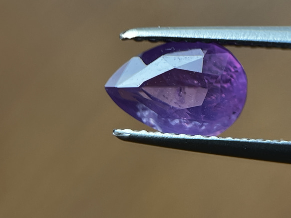 非加熱天然パープルサファイアルース 1.30ct  Natural unheated purple Sapphire 3枚目の画像