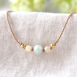 Petite Short Necklace（翡翠×イエロージェード） 1枚目の画像