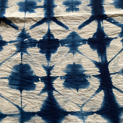 藍染め布(雪花絞り) ⑨ 4枚目の画像