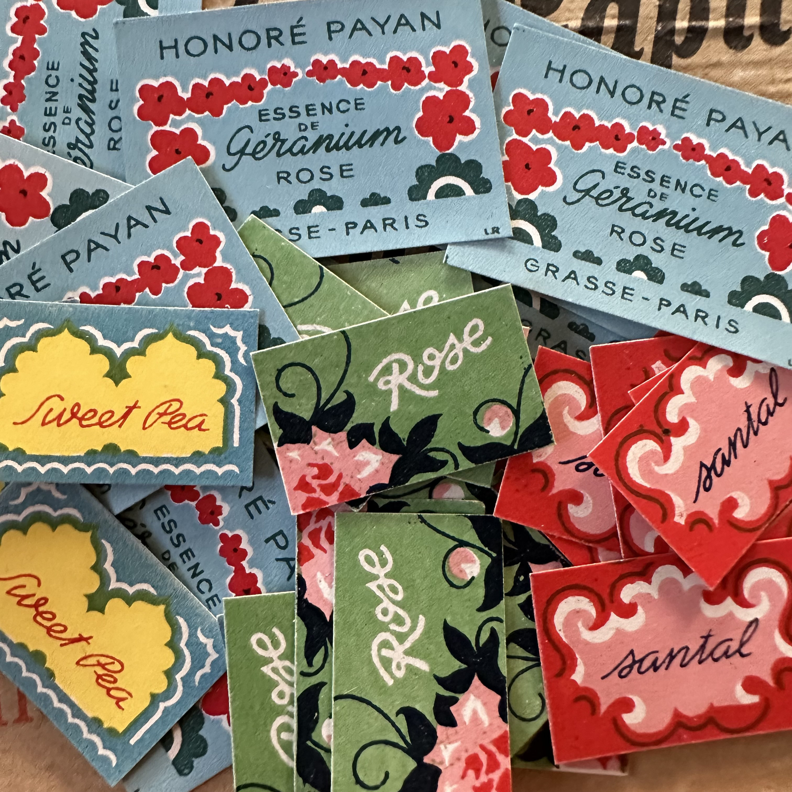 フランス アンティーク品 お菓子のラベル・ポスター・パッケージデザイン集