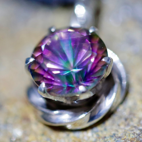 ミスティッククォーツのペンダントトップ950シルバー Zakkano