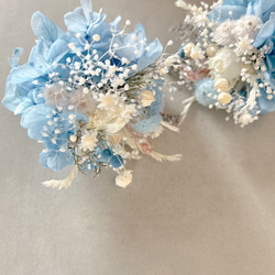 【お急ぎ対応可】【送料無料】水色アクアブルーカラーの小さな花束のマグネットコサージュ　入園入学に水色コサージュ 2枚目の画像