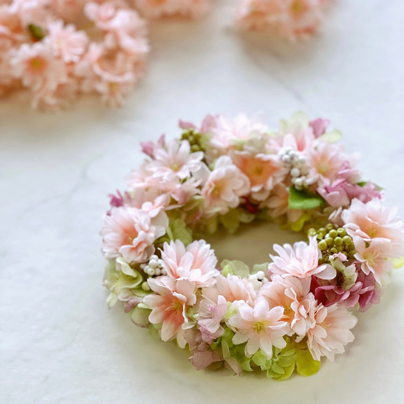 サーモンピンクの山桜と紫陽花のリース＊母の日ギフト 3枚目の画像