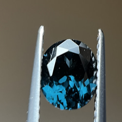 天然石コバルトスピネル　1.38ct ネオンブルー深海の青いNatural Cobalt Spinel 2枚目の画像