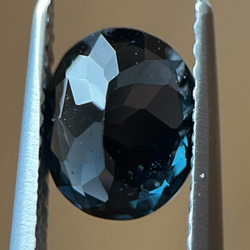 天然石コバルトスピネル　1.38ct ネオンブルー深海の青いNatural Cobalt Spinel 3枚目の画像