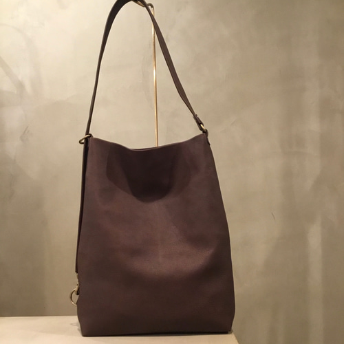 柔らか牛革の縦型3wayトートショルダーバッグA4／レスデザインalto 