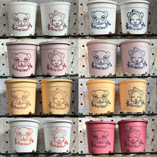 ★アンティーク風★リメイク鉢ナチュラルベージュ1size2個SET A-25プラ鉢リメイク｜べあぐらのハンコ【スマイル】2個セット 一輪挿し