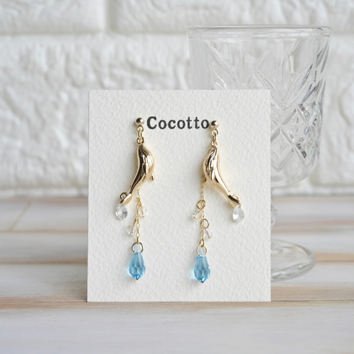 bleaching whale】鯨 ピアス/イヤリング ピアス（スタッド・一粒