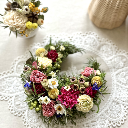 母の日ギフト】三日月リース S ドライフラワーリース ミニリース