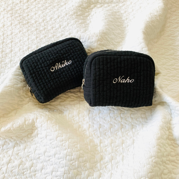 name刺繍　nubi mini pouch SとMの間のサイズ　名入れ　お名前刺繍　ミニポーチ　ヌビポーチ　刺繍ポーチ 8枚目の画像