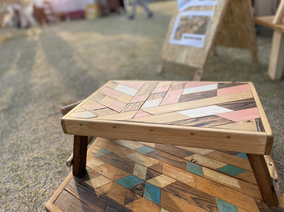 絶対にかぶらない、オルテガ柄のローテーブル 【試作品につき  