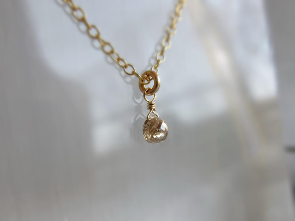 【4月の誕生石】3.3×3mm美粒「シャンパンダイヤモンド」14kgfひと粒ネックレス 1枚目の画像