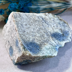 【ヒーリングの石】K2ストーン　アズライト　グラナイト　原石　ラフストーン 1枚目の画像