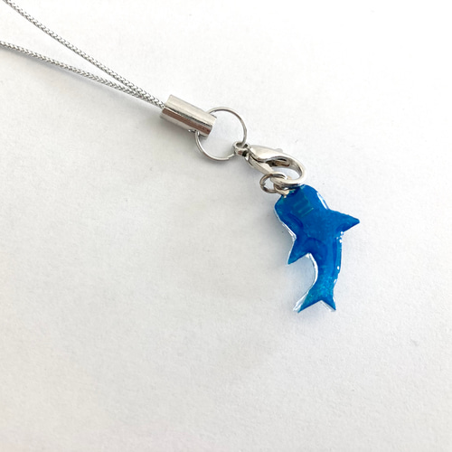 ジンベイザメのストラップチャーム petit ジンベエザメ 鮫 サメ 海 魚