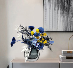 モダンな造花のアレンジメント、高級リビングルームとダイニングテーブルの装飾品、軽くて豪華な花の柔らかな装飾 8枚目の画像