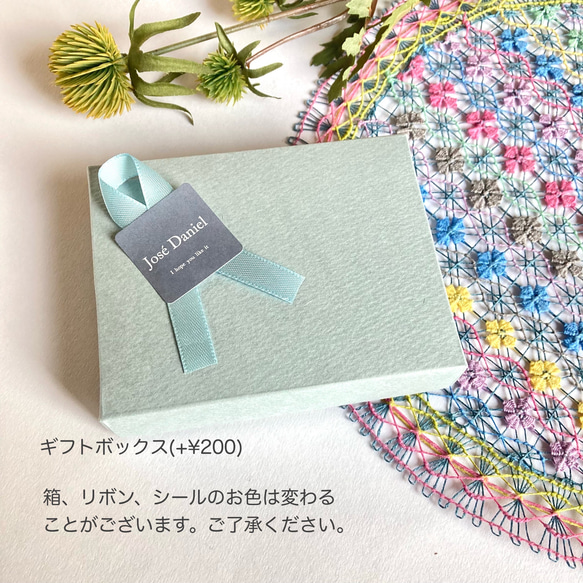 《アネモネ　青》糸のピアス/イヤリング　ニャンドゥティ　刺繍 8枚目の画像