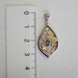　アレキサンドライト（ソーティング付き）イエローゴールド、プラチナコンビ　ペンダントトップ　　ダイヤモンド入り 18枚目の画像