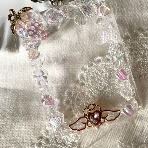 ホイップ デコ トレカケース ハンドメイド クリア いちご 苺 ハート